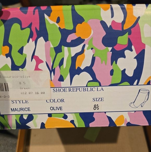 Olive green booties - Picture 6 of 6